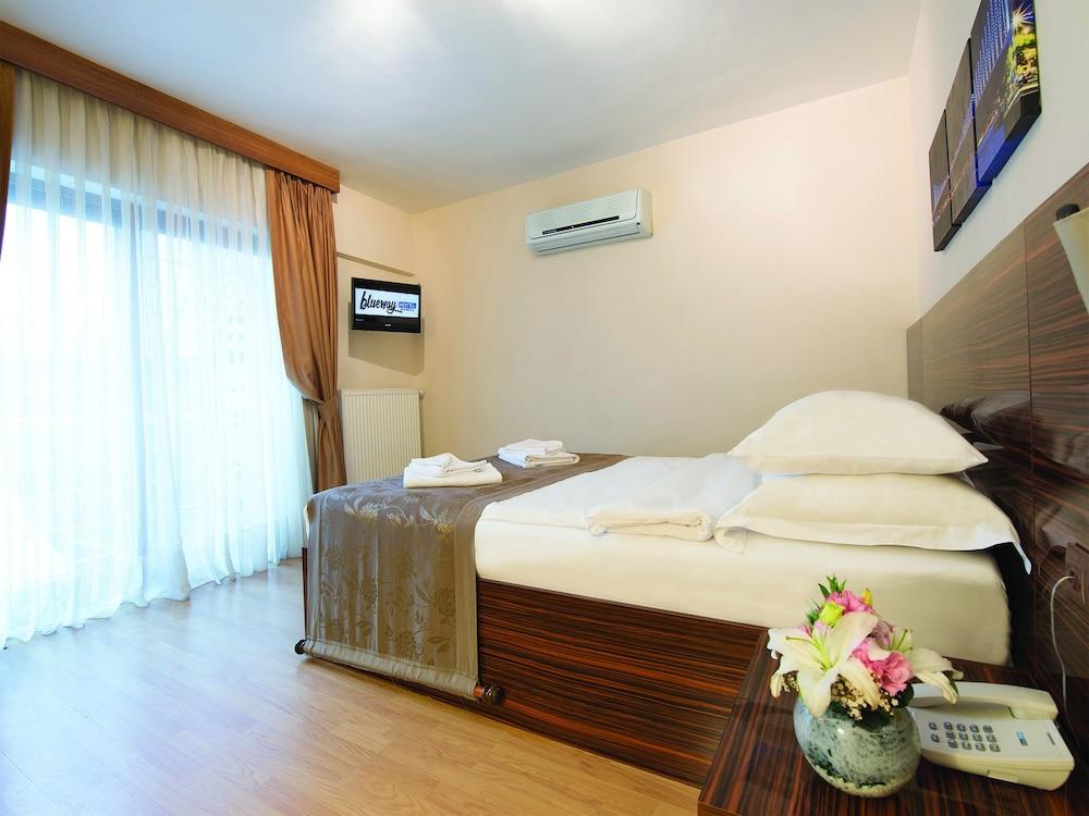 איסטמבול Blueway Hotel Residence מראה חיצוני תמונה