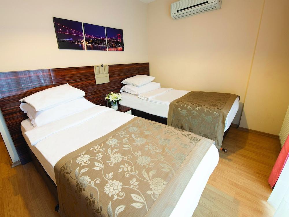 איסטמבול Blueway Hotel Residence מראה חיצוני תמונה